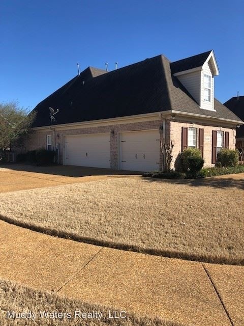 Building Photo - 5 br, 3.5 bath House - 6228 Sierra Drive