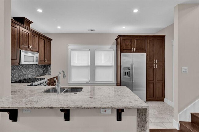 Foto del edificio - 1613 Willow St