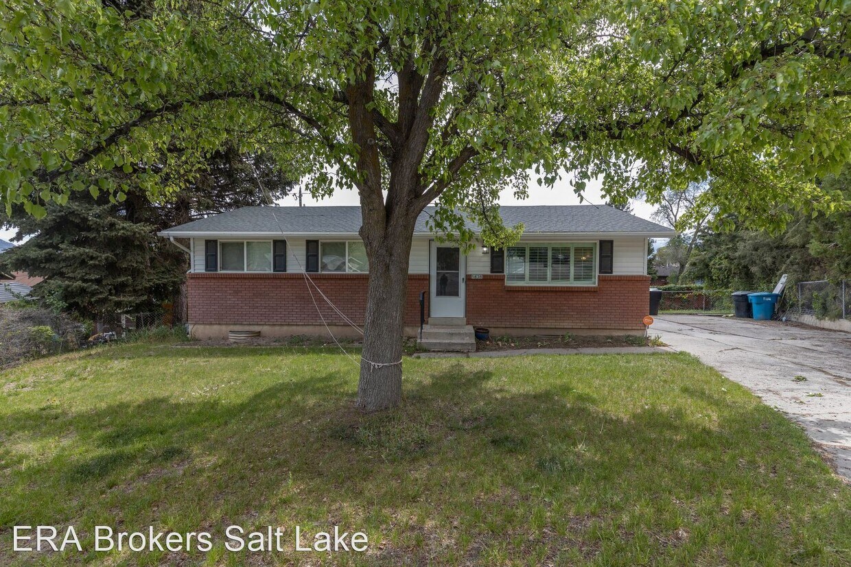 5 br, 2 bath House 5638 S 1200 W House for Rent in Ogden, UT