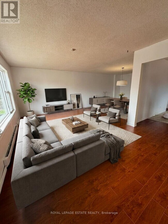 Photo du bâtiment - 212 Byng Ave