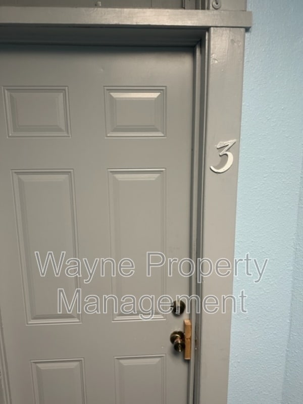 Building Photo - 546 2nd St