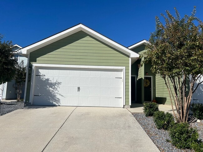 Foto del edificio - Luxury 3/2 Duplex in Seguin (Navarro ISD)