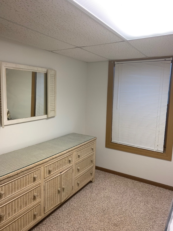 Building Photo - 304 W Hempstead Ave