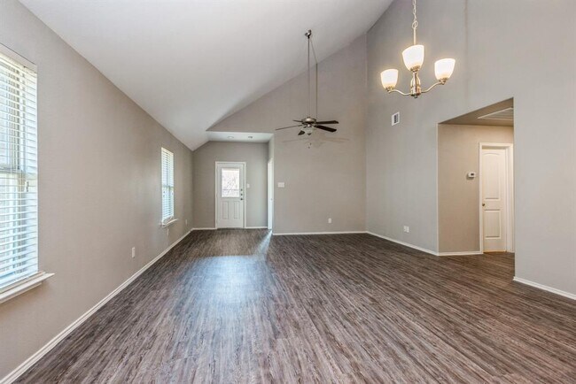 Building Photo - 8435 Coral Cove Pass Ln