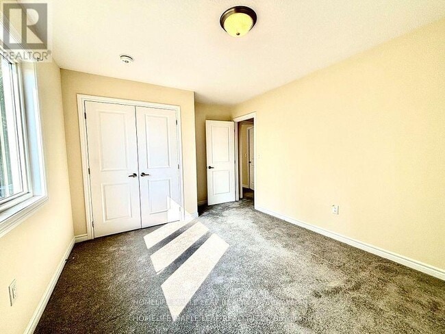 Building Photo - 41 Atlantis Dr