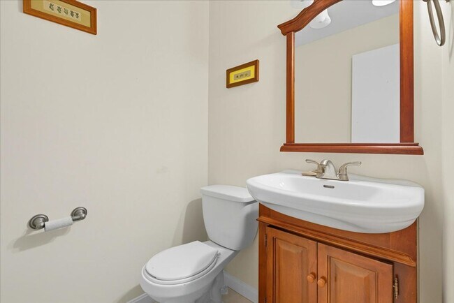 Foto del edificio - Beautiful Arlington Townhouse with 3 Beds ...