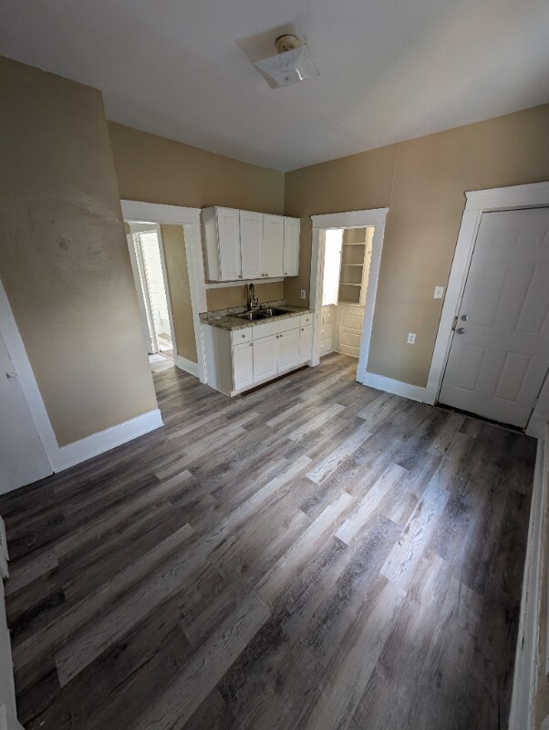 1019 W 10th St Lorain, OH 44052 – photo 5
