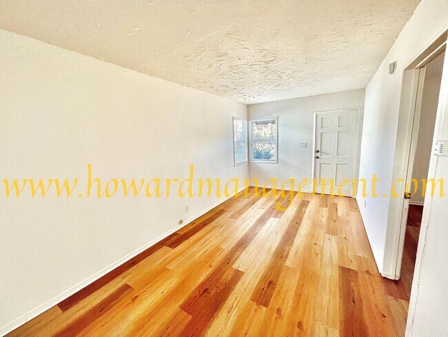 Building Photo - Coveted West Side Gem: Your Ideal Home Awa...