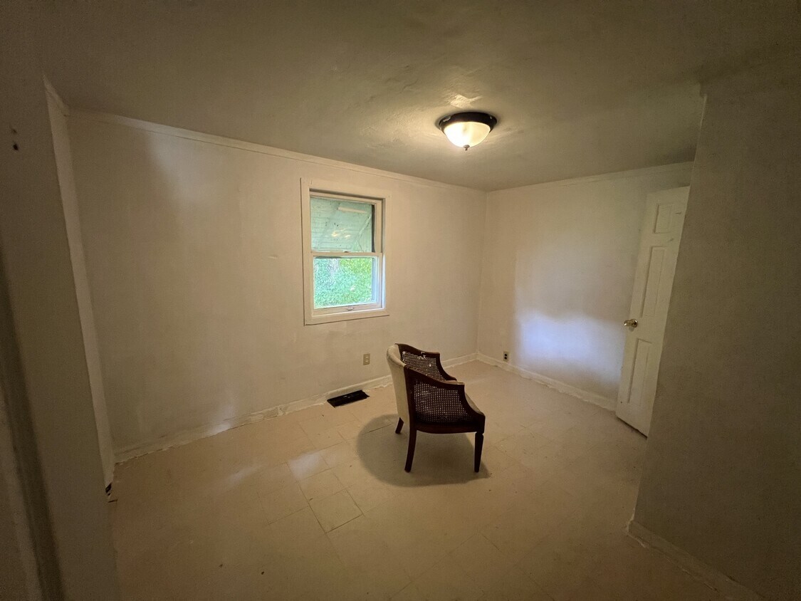 Foto principal - 1287 E Willard Ave