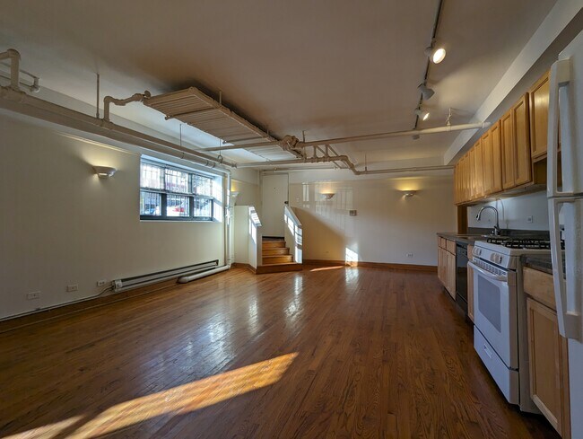 Foto del edificio - 957 W Cornelia Ave