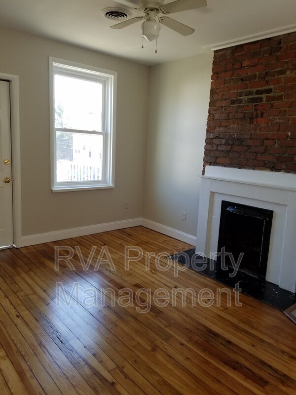 Building Photo - 600 N 32nd St