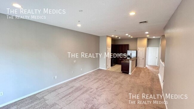 Photo - 3736 Avalon Park E Blvd House