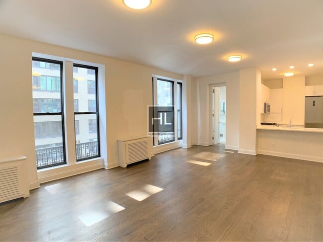 Building Photo - WEST 58 STREET