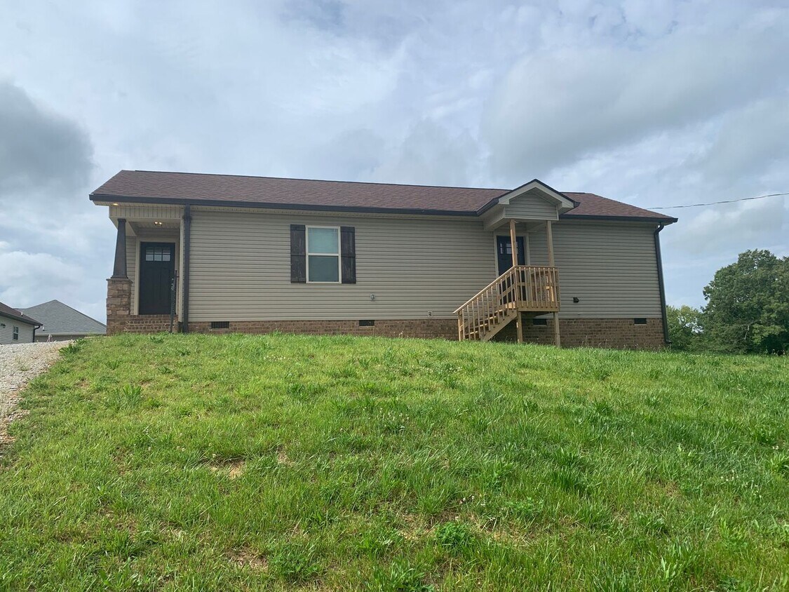 Primary Photo - 3 Bedroom, 2 Bath Home Located in Manchest...