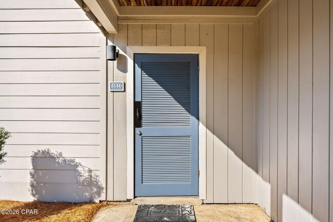 Foto del edificio - 4726 Bay Point Rd