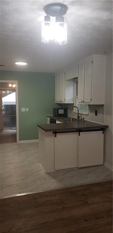 Building Photo - 1317 Hillside Ct