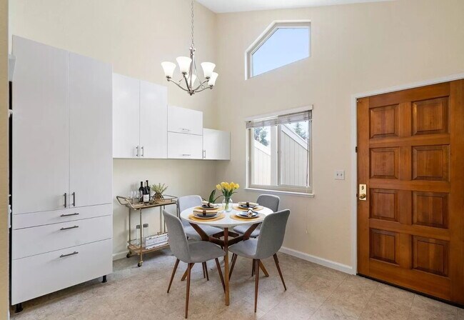 Foto del edificio - Upscale Living at Its Finest