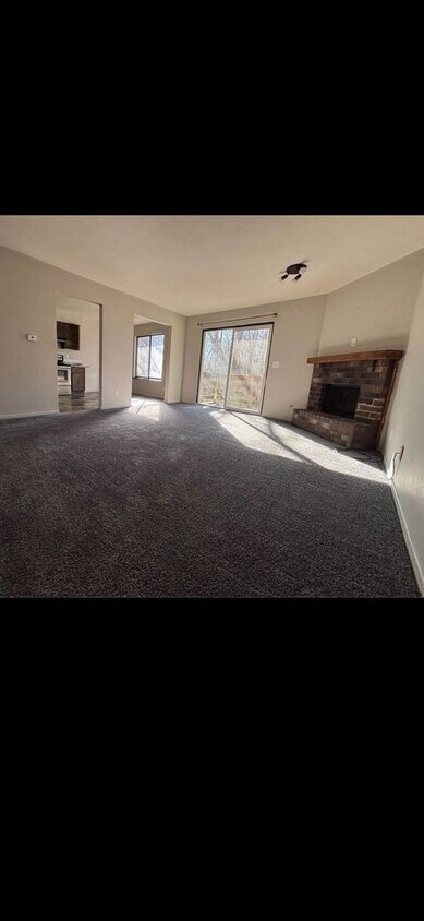 Foto principal - 8514 14th St W