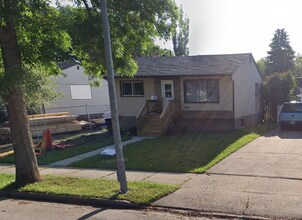 Building Photo - 11935-11946 46 St NW