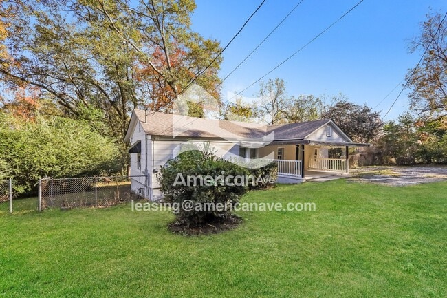 Building Photo - 1708 28th Ave