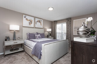 Interior Photo - Montrose Berkeley Lake