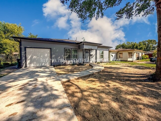 Photo - 5435 Woodlark St House