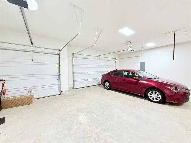 Foto del edificio - 113 Low River Ln