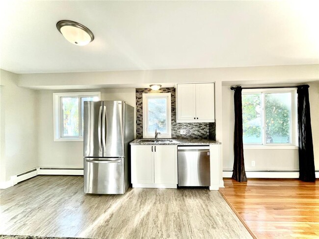Foto del edificio - 5559 Turtle Lake Rd