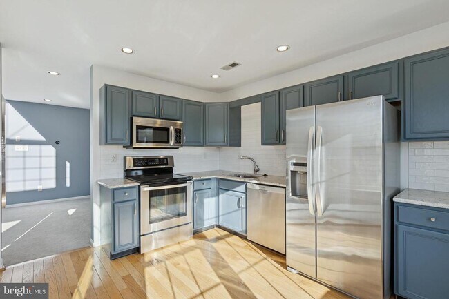 Foto del edificio - 28 Victoria Cir