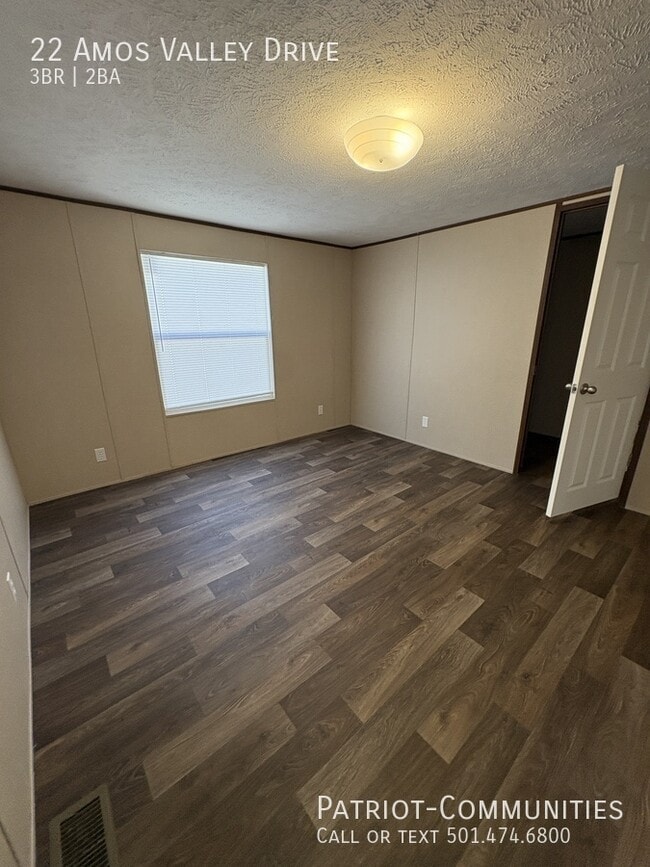 Building Photo - 22 Amos Valley Dr