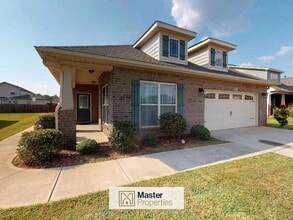 Building Photo - 323 Huntwood Dr