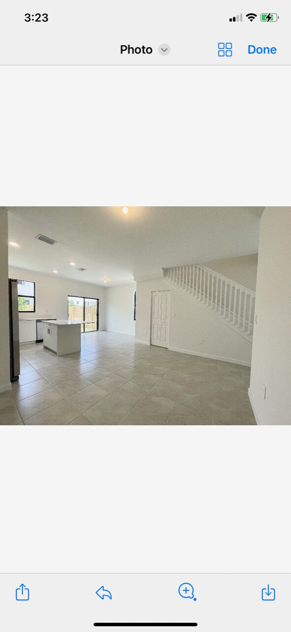 Building Photo - 11719 SW 246th Ter