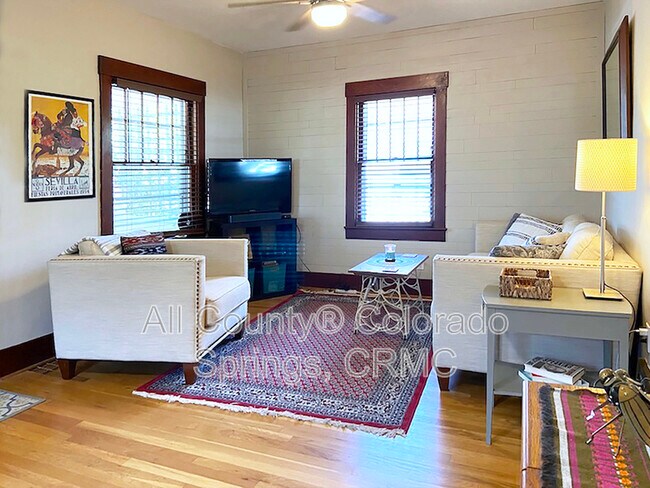 Foto del edificio - 525 Custer Ave