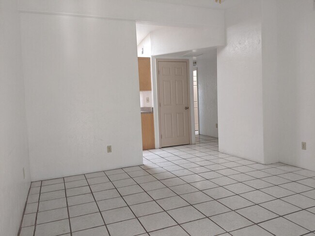 Foto del edificio - 2319 N Sonoita Ave