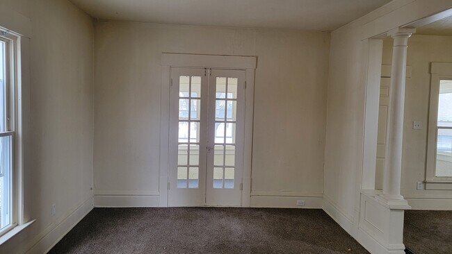 Building Photo - 786 Florida Ave