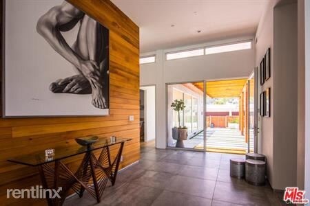 Foto del edificio - 4 br, 5 bath House - 2708 Carmar Dr