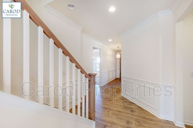 Foto del edificio - 4179 Stream Dale Cir NW