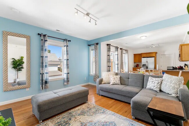 Sala de estar - 17 Autumn St