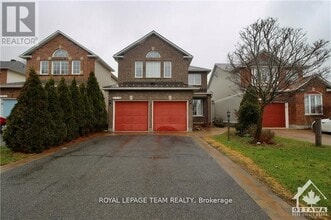 Building Photo - 135 Stoneway Dr