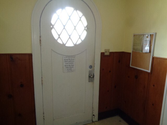 Foto del edificio - 401 W Clay St