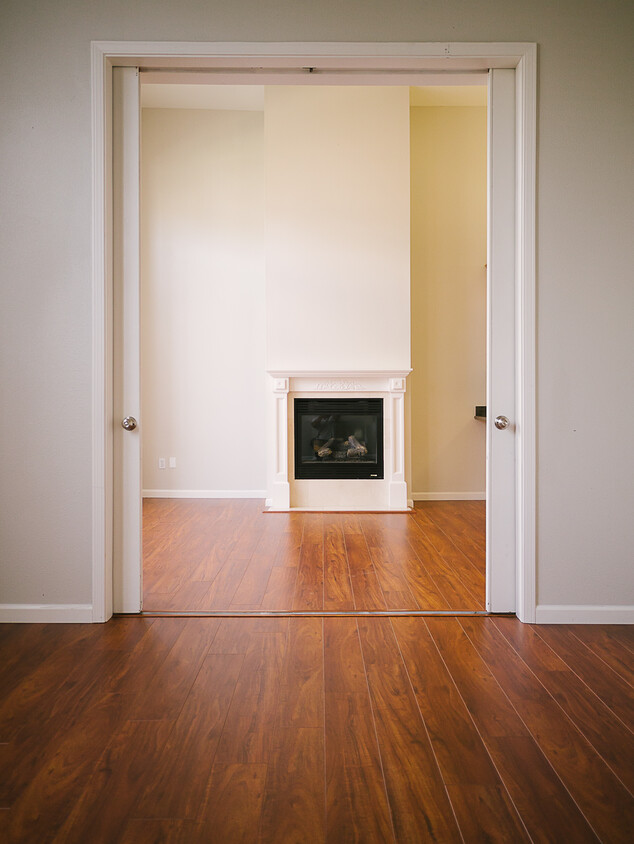 pocket doors between bedroom and living room - 1909 San Pablo Ave