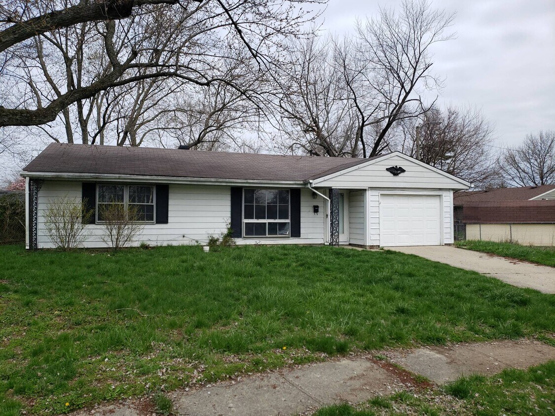 Primary Photo - 3956 Malibu Ct