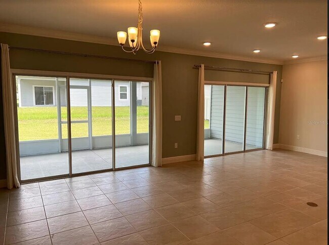 Foto del edificio - 24470 NW 6th Rd