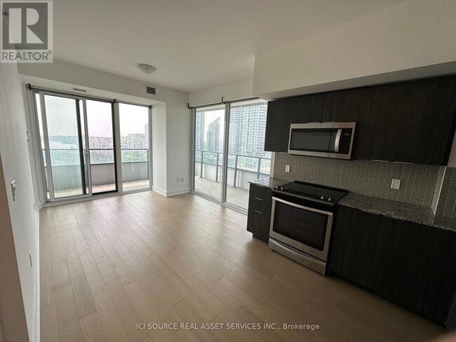Building Photo - 20-1320 Shore Breeze Dr