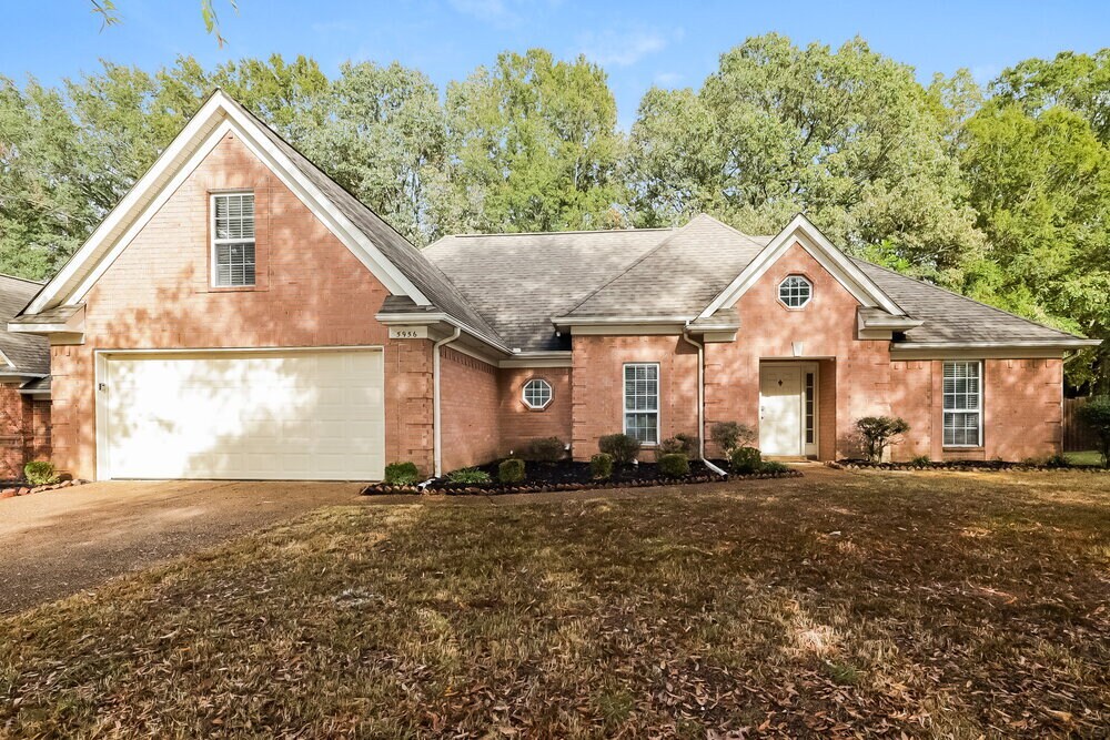 Foto principal - 5956 Armistead St