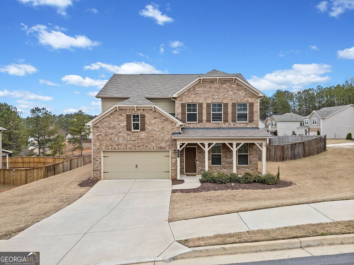 Primary Photo - 160 Northridge Dr
