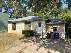 Building Photo - 3304 Cherrywood Rd