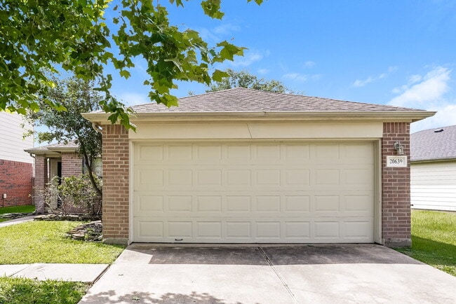 Building Photo - 20639 Tealbrook Dr
