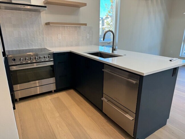 Foto del edificio - 3270 NW Celilo Ln