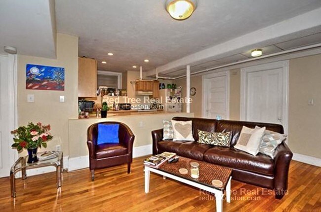 Building Photo - 16 Garrison Rd